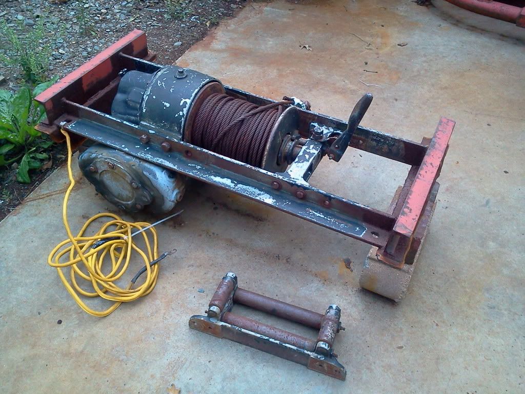 8000 Lbs. Ramsey Worm Drive Winch, Va. Pirate 4x4